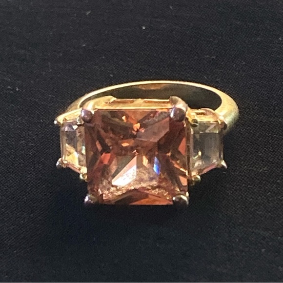 Pretty in Peach CZ cocktail ring size 7 - Picture 5 of 8